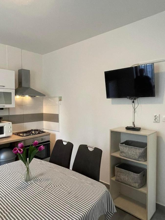 Apartment Greta 拉宾 外观 照片